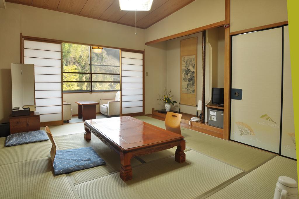 Hotel Furuyu Onsen Oogiya Saga Exterior foto
